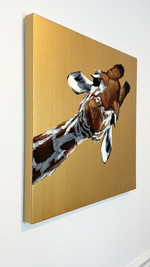 Giraffe on Gold